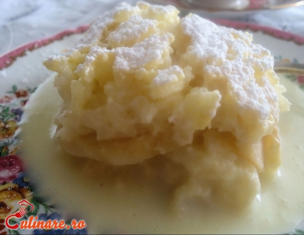 Foto - Budinca de orez cu mere