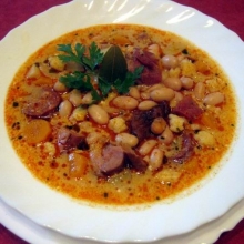 Ciorba de fasole cu ciolan