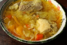 Ciorba de porc cu zeama de varza