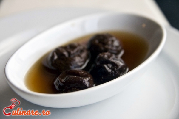Foto - Compot de prune uscate