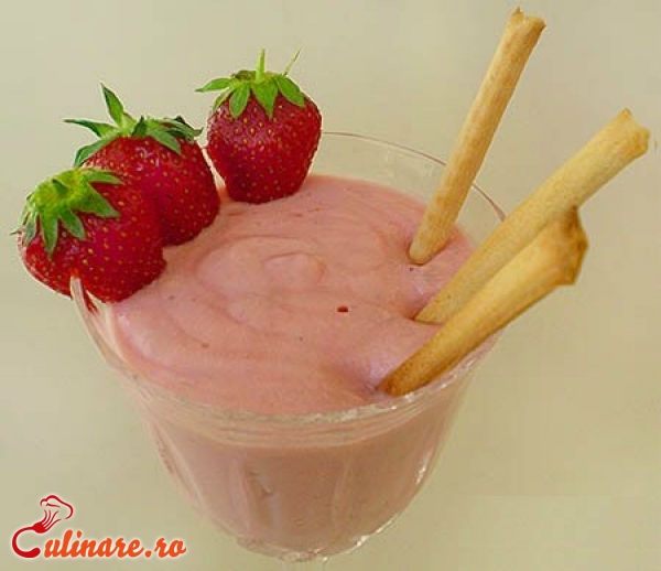 Foto - Crema de capsuni
