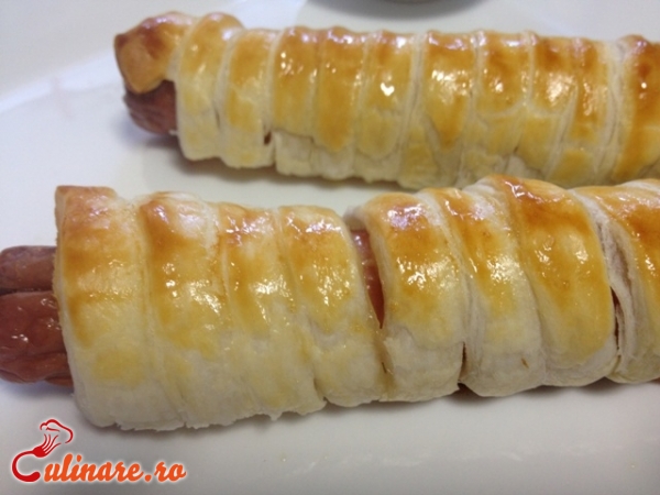 Foto - Crenvusti in aluat