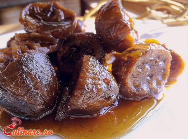 Foto - Dulceata de nuci verzi