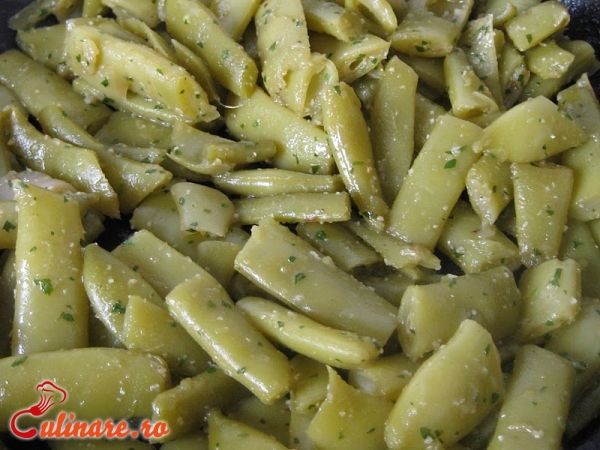 Foto - Fasole verde cu usturoi