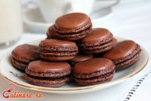 Macarons cu ciocolata