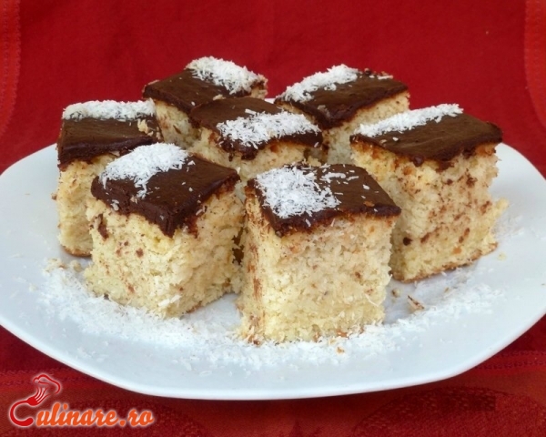 Foto - Prajitura cu biscuiti si nuca
