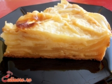 Prajitura cu mere si pere