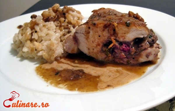 Foto - Pui umplut cu ficatei