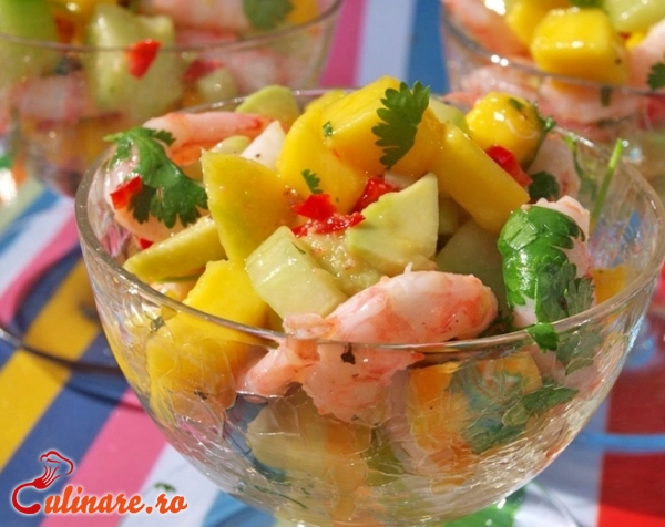 Foto - Salata de creveti cu ananas