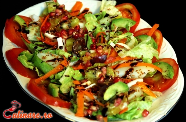 Foto - Salata de cruditati
