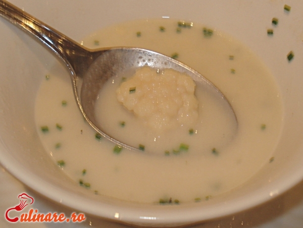 Foto - Supa crema de conopida
