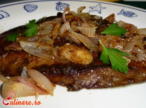 Foto - Tocanita de ficat de porc