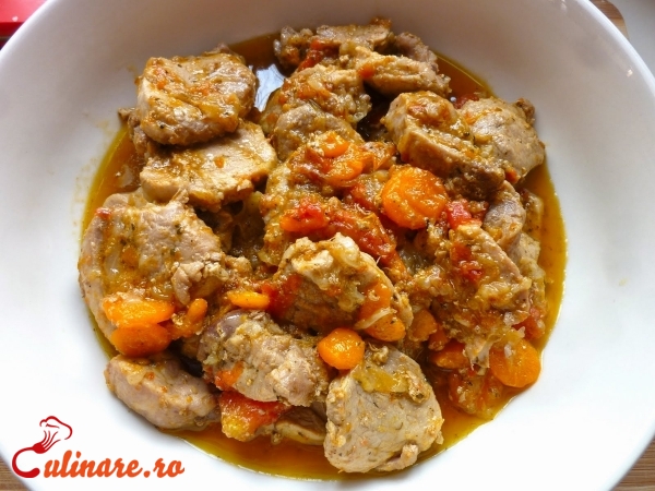 Foto - Tochitura de porc