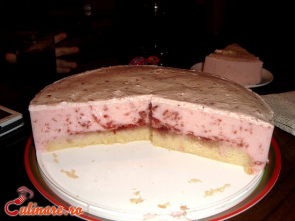 Foto - Tort cu iaurt